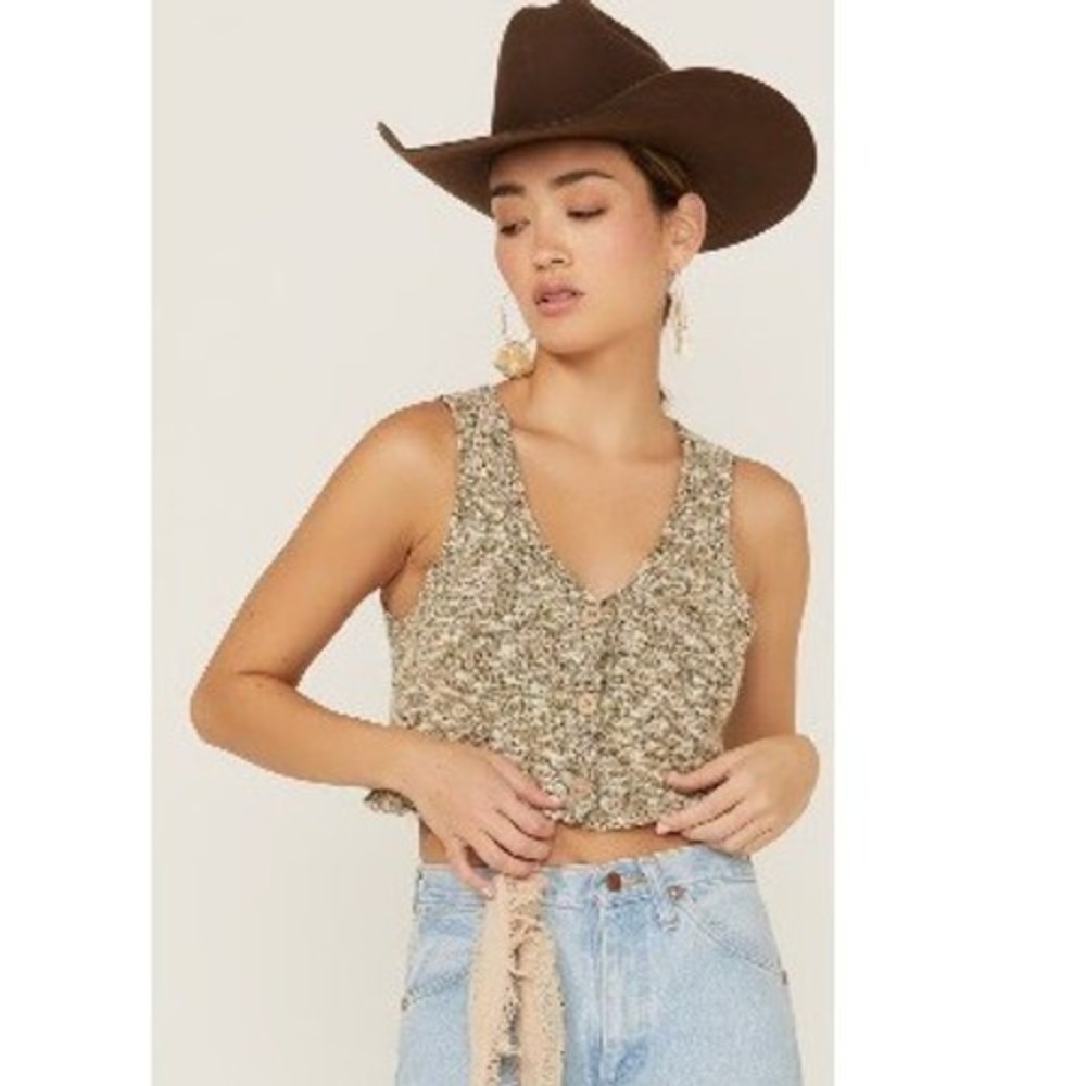 Shyanne Women's Marled Knit Button Front Cropped Sweater Vest Size XL